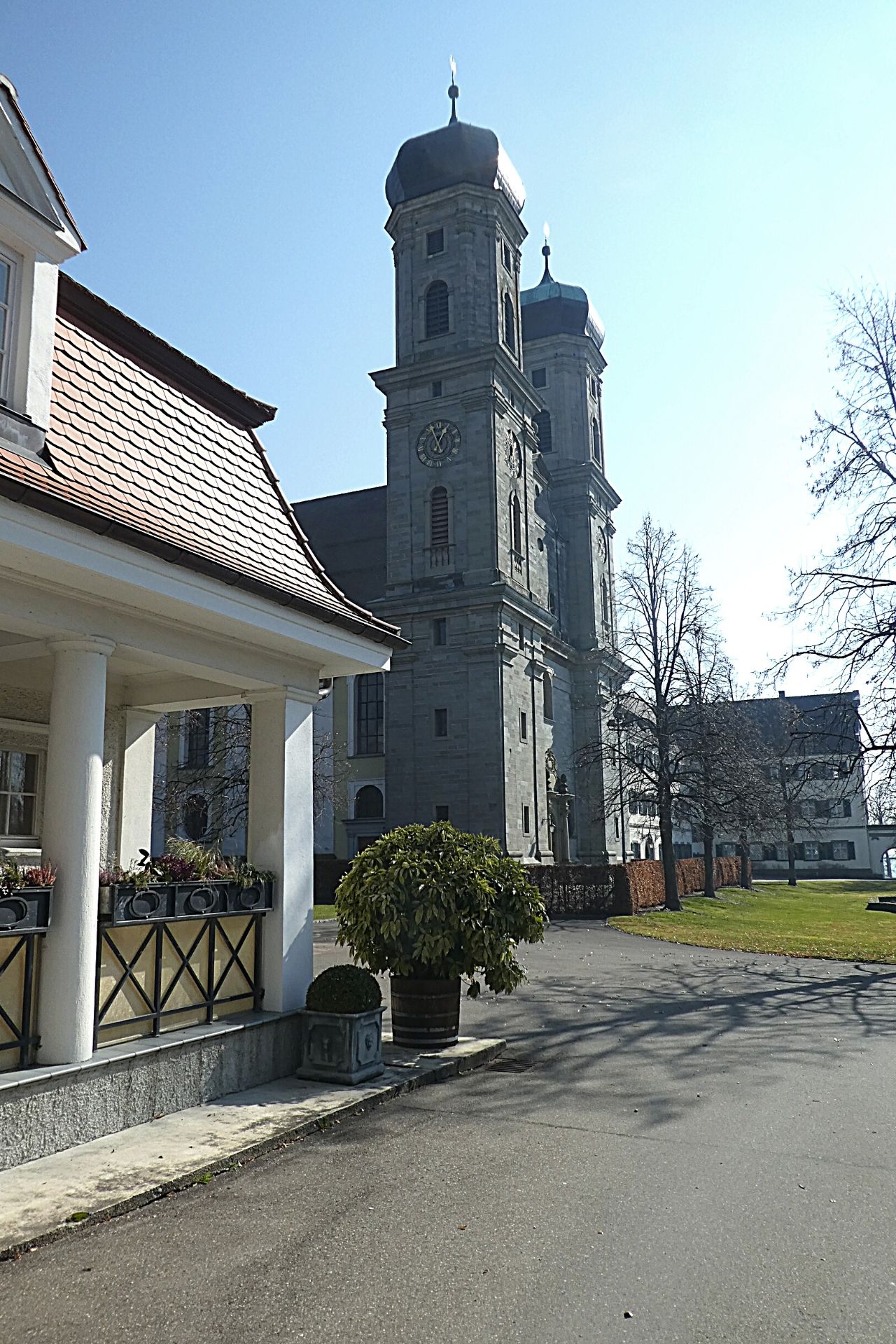 Sommerfrische am Bodensee: Schlosskirche